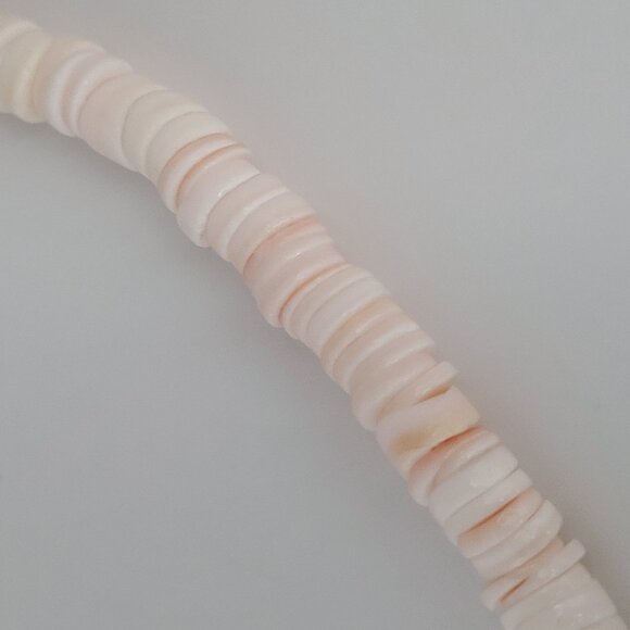 Vintage Pink Puka Shell Choker 16" - Picture 9 of 12